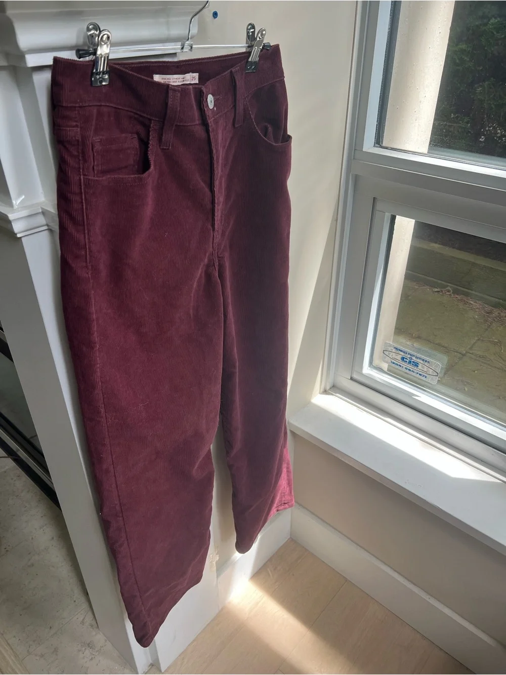 Levi’s Ribcage Jeans - Picture 4 of 5